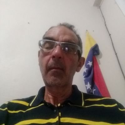 caminata de alta montaña me gusta la pesca hago mucho montañismo senderismo