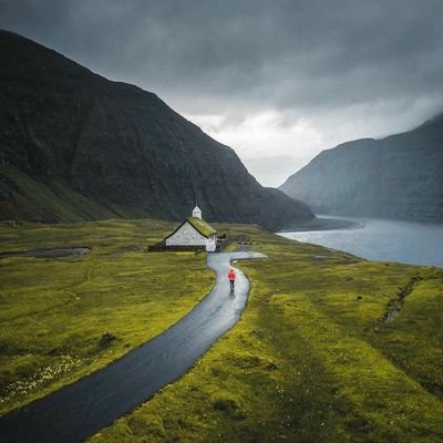 ix4's profile picture. 