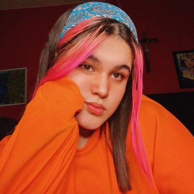 maferruizro's profile picture. 🌞a veces no se qué onda🌞 she/her 🌞