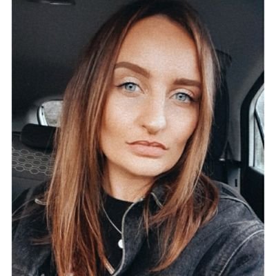 shannonrobins0n's profile picture. 