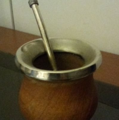 energizante para combatir la estupidez, y diurético para el socialismo, laxante contra el histrionismo mentiroso
