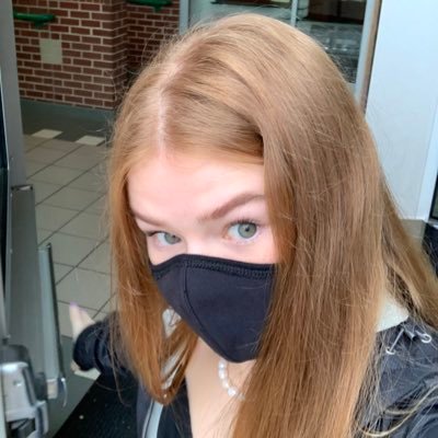 sophiewalterss3's profile picture. light it up bb