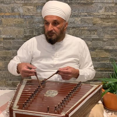 Senior disciple of Pandit Shiv Kumar Sharma-pioneer of  Classical Santoor -based in London UK- professional concert Santoor Maestro U.K