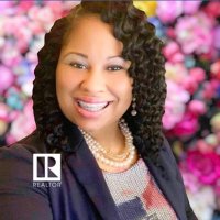 Tara REALTOR®️ (@tarancrealtor) 's Twitter Profile