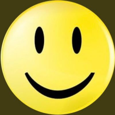 fuxachechunk's profile picture. clean eating, organic tourist, old fords, Husky 701 SM, home cooking, budding shite guitarist, vinyl, avril lavigne, long hair don’t care, beard.