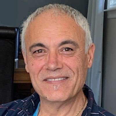 GeorgePapadak1s's profile picture. An atom of the Universe