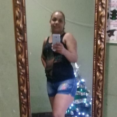 Sabrina49165673's profile picture. ser morena