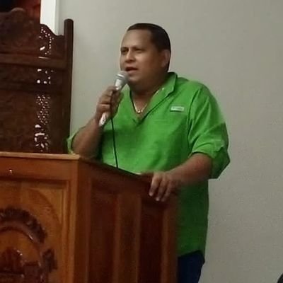 Vice Presidente del Partido Popular 

Contador Público Autorizado

Empresario

Productor Agricola