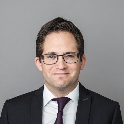 xfellay's profile picture. Avocat. Notaire. Citoyen. Ténor 2