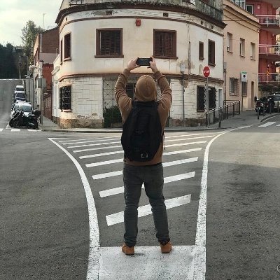 Film editor ✂️ made in Tarragona ❤️, based in Barcelona 💸, working anywhere 🌍 https://t.co/z9HQT8CjCN