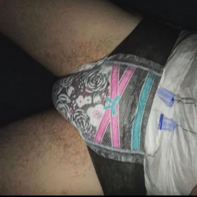 JDutchdiaper's profile picture. Dutch diaper boy 21 jaar zoekend naar een date of mama of een leuke vriendin ❤️❤️❤️🌺🌸