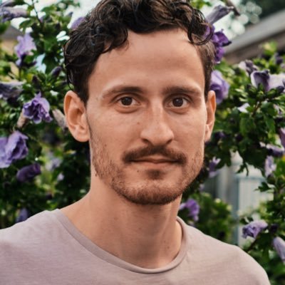 Mickey Manakas Profile