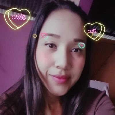 yosbee's profile picture. 