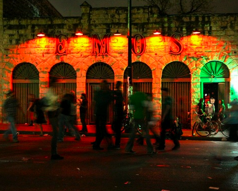 vanbytheriver's profile picture. Humor, Sports, Food, Music, Top Shelf Spirits and Smart Observations; banished to the desert w/ @KristyRNinAZ, she has since left us. I miss her.