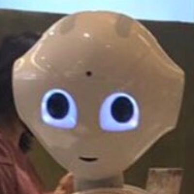 lunatisms's profile picture. 