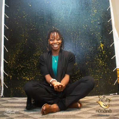 Deuxième compte de Edwige Adjo Mensah : @adjoedwige
#Activiste #SMM. À initié @wigeblog. #YouthAmbassador @Unicef_Togo Dieu seul suffit !
#Jims 🇹🇬