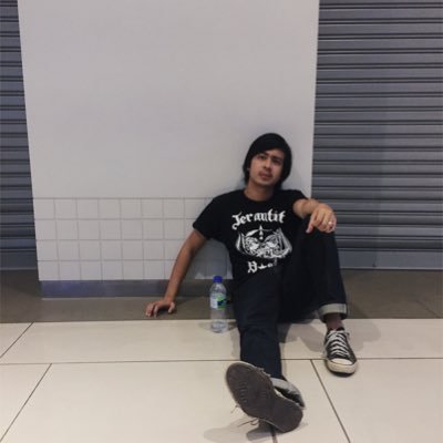 uchoomakinaruto's profile picture. Pantang pisang berbuah dua kali. Pantang pemuda memakan sisa ~Zainudin