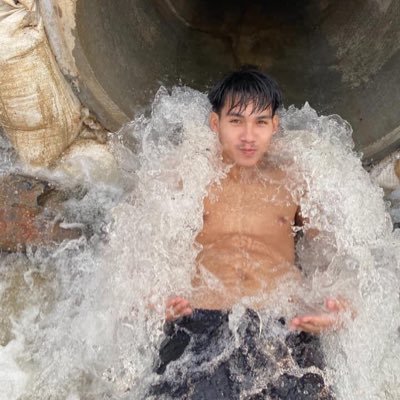 cdara886's profile picture. Follow ម្នាក់មួយមក បងប្អូន