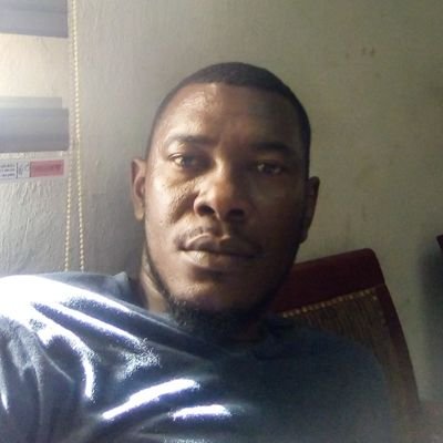 centoduh's profile picture. Illustrator|| Traditional artist|| Storyteller. Writes a little bit and, appreciates a good sense of humour.