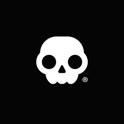 Logo Designer & Illustrator with 15+ years experience. Open for commissions. Get in touch → hello@snoogi.com