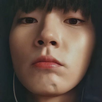 UNREAL-91. 황인엽. actor and model. prince of sadboy. active on friday and saturday.