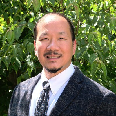 Social worker, scientist, professor, activist and health disparities scholar. Research include Asian Americans, older adults and opioids & mental health.