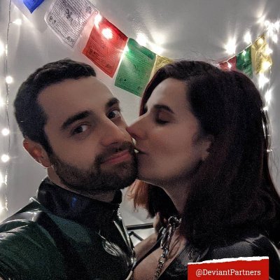 🔥Switch couple🔥
👨🏻🇪🇸👩🏻🇦🇷
⛓️ Kinky fun 🖤 Latex lovers 😈
✖ BDSM explorers ✖