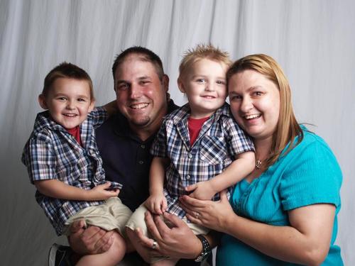 I am a mother of 2 handsome baby boy's 2 beautiful daughter's & 2 step-daughter's. Married to the most amazing man ever. Loving life with my hubby & babies.