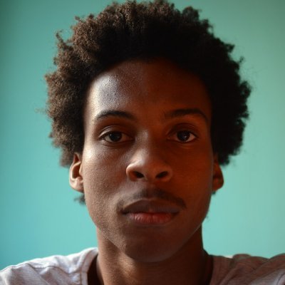 Estudos de Mídia |
Filmmaker | Realizador Audiovisual |
A certeza da morte não é mais uma desilusão