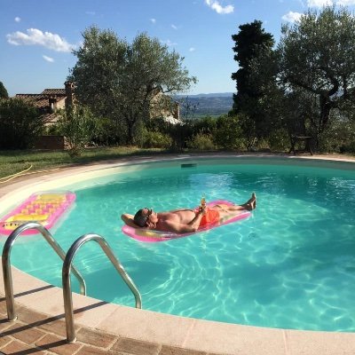 Basicfella's profile picture. Get up, go and graft, pay my own way. Basic.