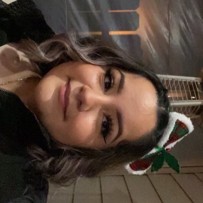 itzelanahigomez's profile picture. tpwk.