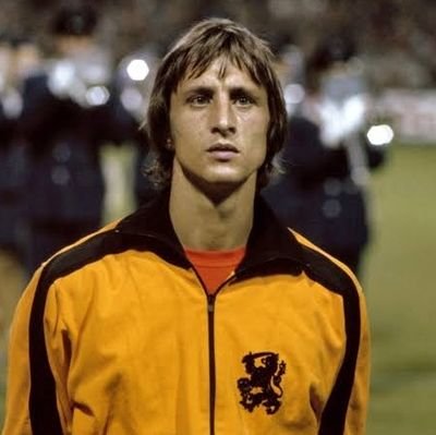 Johan Cruyff fan.
Tweet mainly about football and sometimes about life. Chelsea fan that loves Barcelona