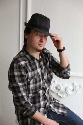 DrAlexPakhomov's profile picture. Scientist (animal navigation 🦉🦋🦇) and pseudophotographer (macro, travel, landscape). DIY enthusiast 🗜️ Junior group leader of @MagBBBGroup