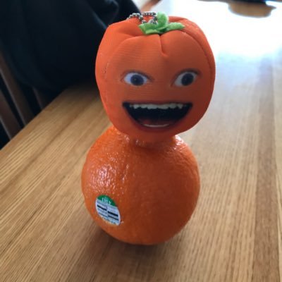 jtnWRiI2xXtdbZ1's profile picture. メイクアップアーティストをしています。