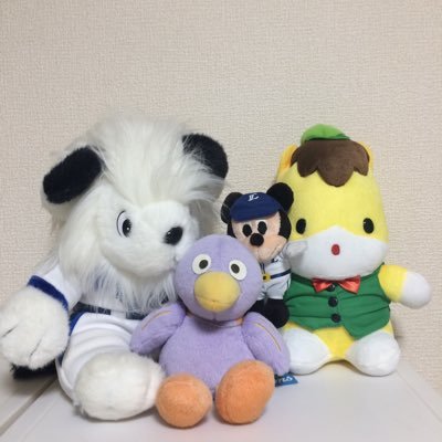L党38年目に入りました。 あれもこれも食べる #獅子まんま でも、帰り道は今までどおりライオンズ焼き(クリーム3コ)を運転しながら食べて帰ることは変らないと思う今日この頃。 Jは浦和レッズ/ フォロー・フォロバは気になった方のみ。返信スルー系・礼儀・常識のない方はお断り即解除。 固ツイ⇩固ツイ⇩