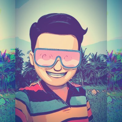 saravntbe's profile picture. A  💻 polyglot, CLI, web, unix philosophy 🎉  ⚽️ 🦁 🏍️ 🎮