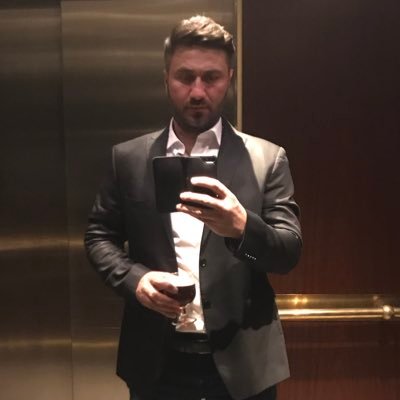 KeremGumus's profile picture. 🇧🇪 🇹🇷 💛💙 Hayat vazgecebildiklerindir...