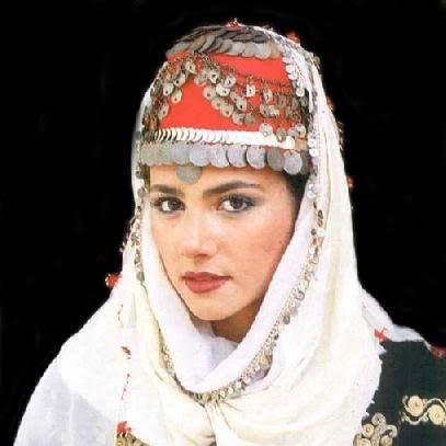 PalwashaKhan009's profile picture. die Hard Fan of noBody😎
ڈی ایم کا جواب دوں نہ دوں 🌚 فالو بیک ضرور دیتی ہو👽