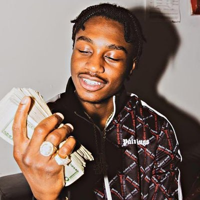 YazzyAlt_'s profile picture. 