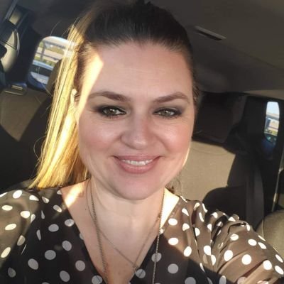 Christ follower. Mom of 2 amazing sons. Knitter. Book lover. Crafter. I am a work in progress.