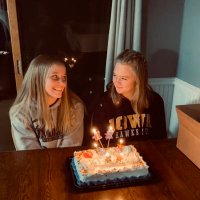 Katie Kampman (@kampmankatie) 's Twitter Profile