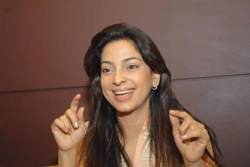 This Fan Club is a tribute to Juhi Chawla from her biggest fan Kasun Wickrama Arachchie.