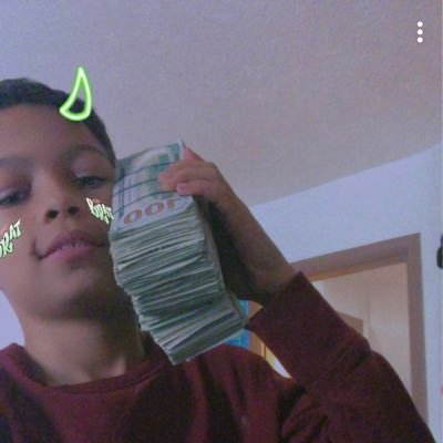 footballgoat13's profile picture. Play football 🏈🏈 and like to swim and rock climb