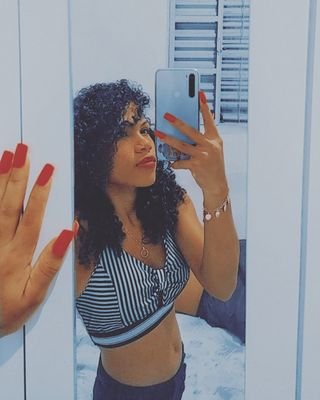 anny39216005's profile picture. 🌻💜