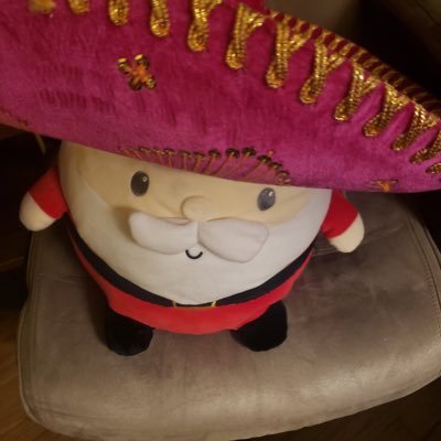 darnukus's profile picture. 