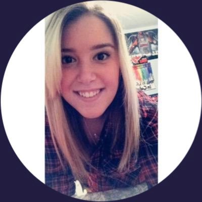 OhHeyLiizz's profile picture. Pro-Napper, Wild Child, Whiskey Drinker & Mermaid 🧜🏼‍♀️. Sufferer of wanderlust ✈️