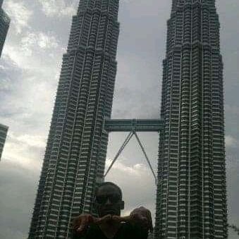 sadiqabbani's profile picture. I know who was there & who wasn't #twinlesstwins