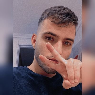 Profesor Ed.Física (ESO/Bachillerato) 🇪🇸🇺🇸🇫🇷 || Hardstyle 🖤