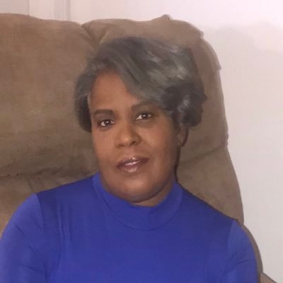 Enthusiastic and Compassionate ELL Educator 🧑🏾🏫 at GCE. Christian, mother of 4, grandmother of 2. Proud to be 🇩🇴🇺🇸 My personal vision is UNIQUE.