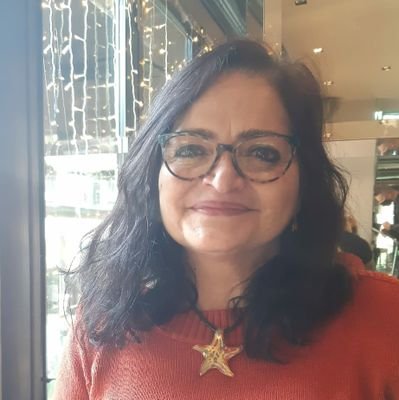 glaucecrook's profile picture. Conference, Business & Legal Portuguese Interpreter - Brazil Cultural Briefing